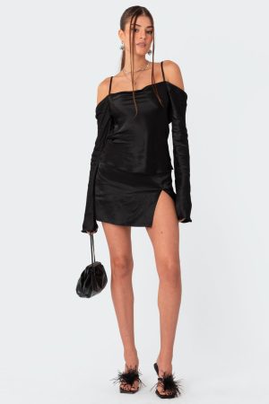 Adria Satin Effect Low Rise Slitted Mini Skirt