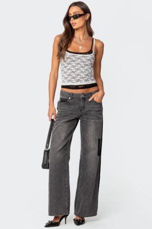 Contrast Pocket Washed Low Rise Baggy Jeans