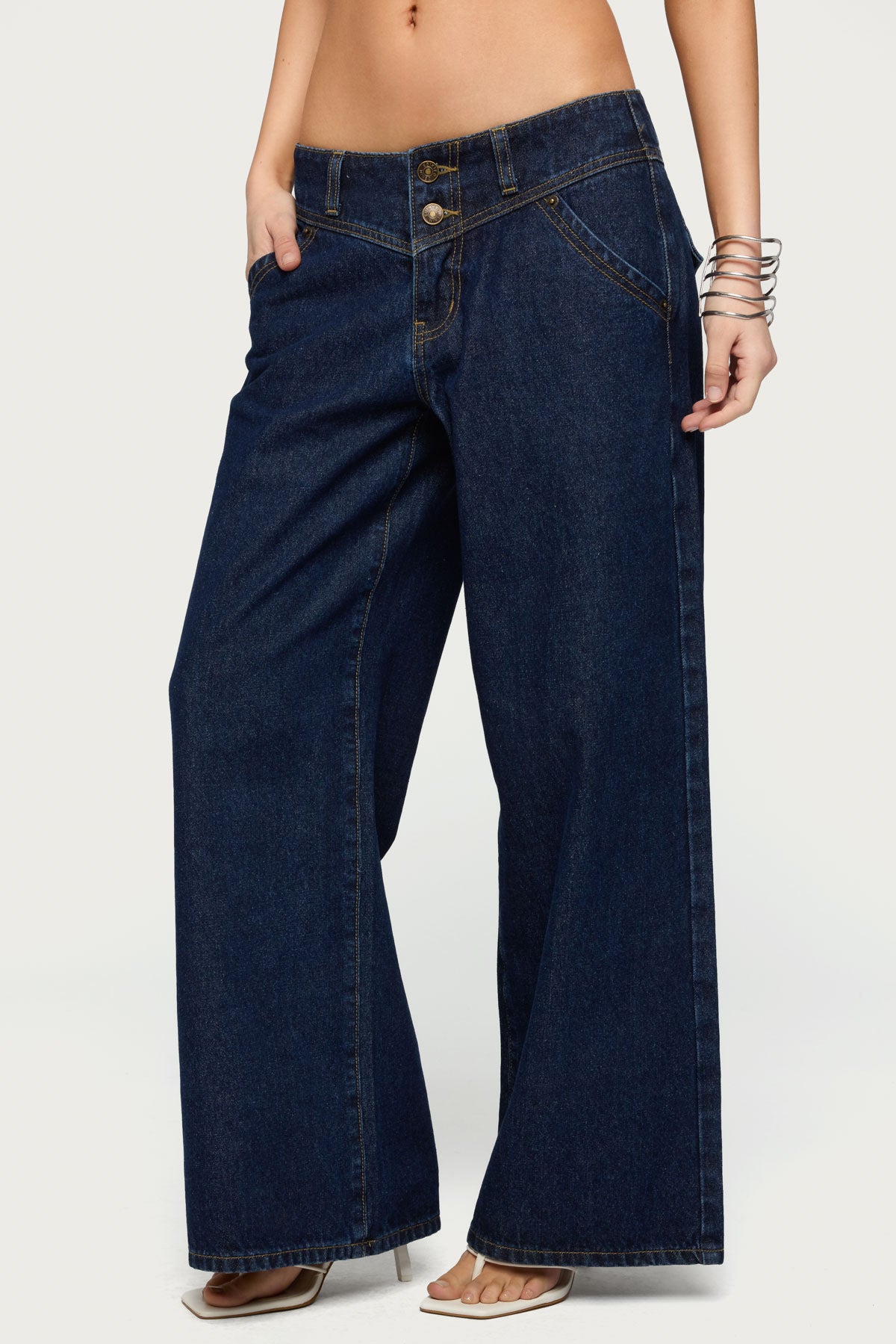 Petite Meredith Low Rise Wide Leg Jeans - Image 4
